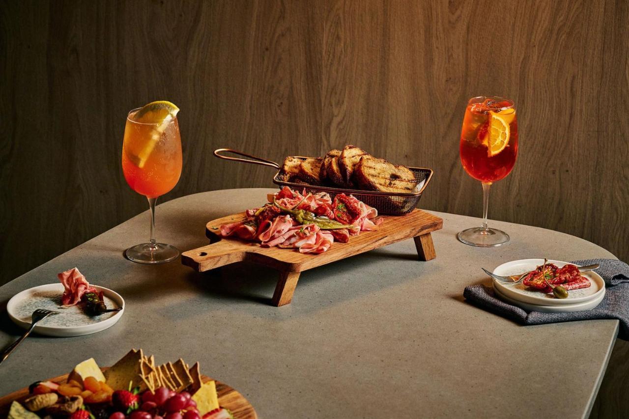 Courtyard By Marriott Melbourne Flagstaff Gardens Ξενοδοχείο Εξωτερικό φωτογραφία